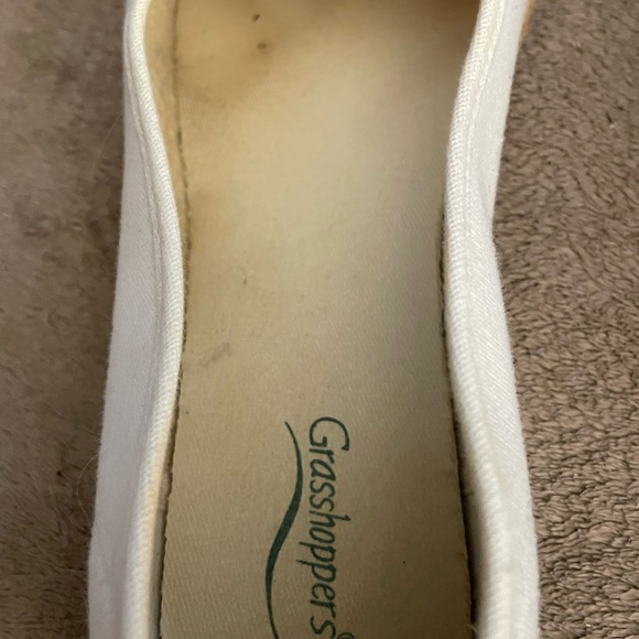 GRASSHOPPERS CANVAS SILIP ON SHOES TAN SZ 9M - Picture 3 of 10